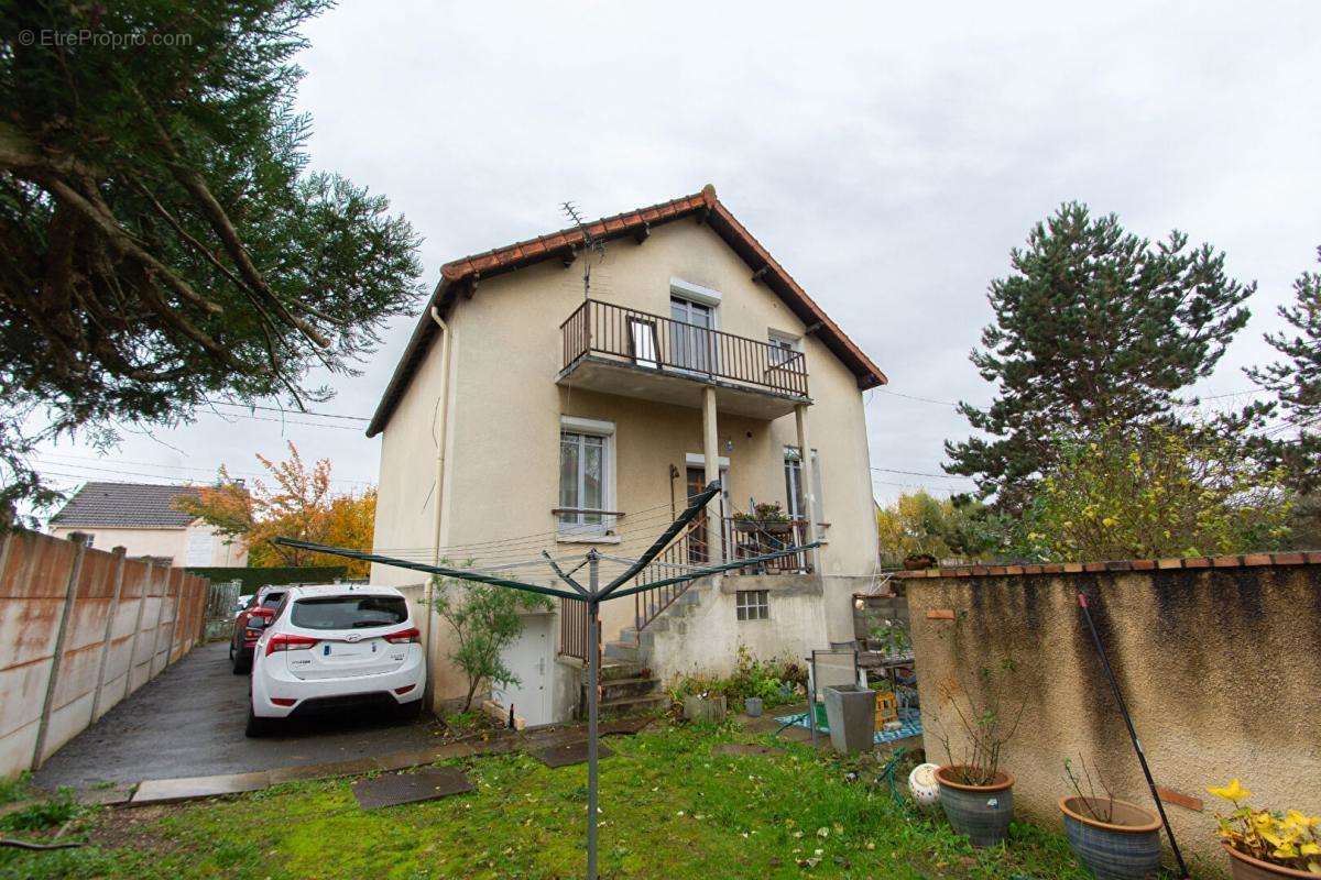 Maison à BRETIGNY-SUR-ORGE