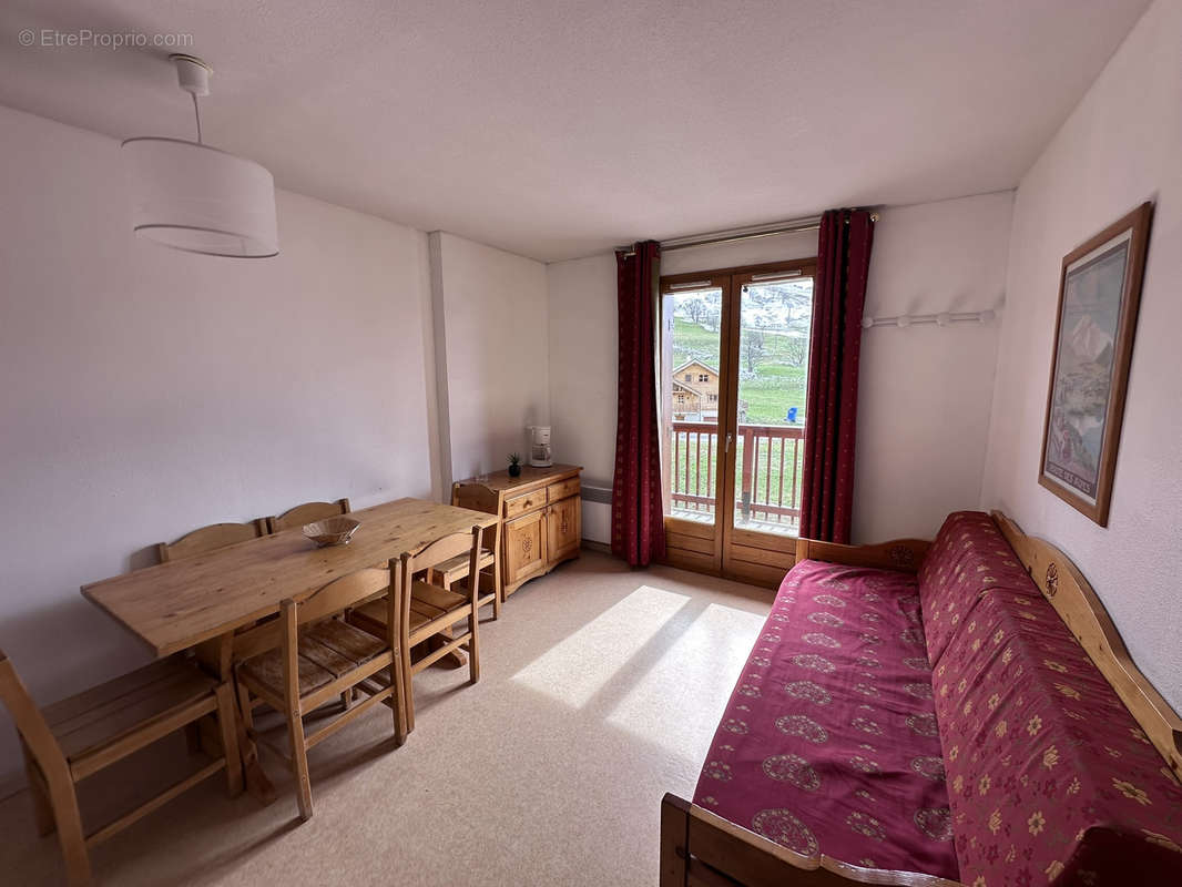 Appartement à ALBIEZ-MONTROND