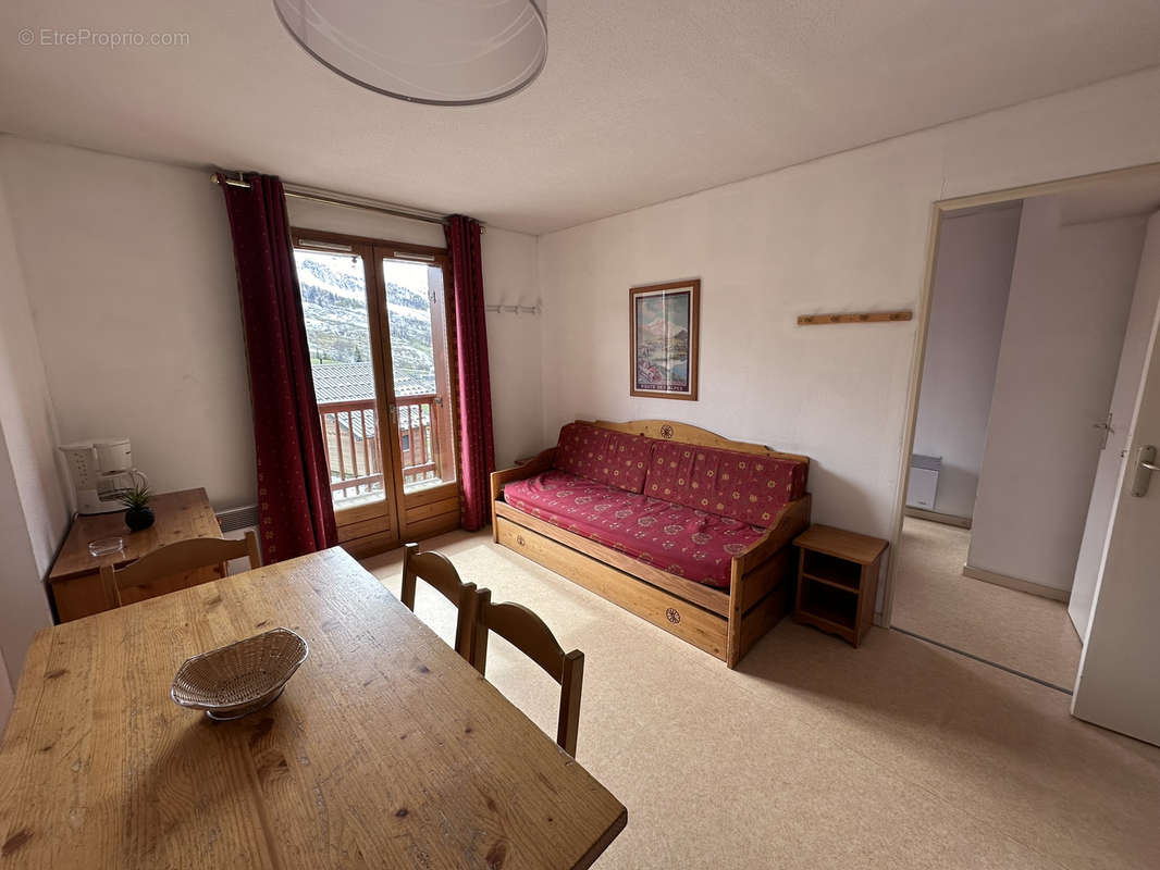 Appartement à ALBIEZ-MONTROND