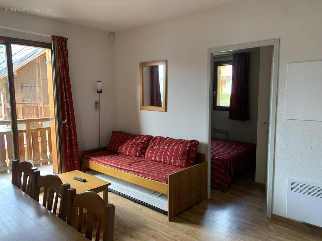 Appartement à ALBIEZ-MONTROND