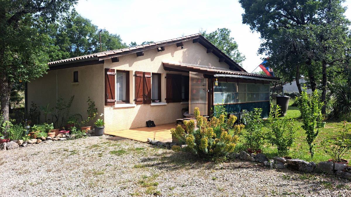 Maison à CAYLUS