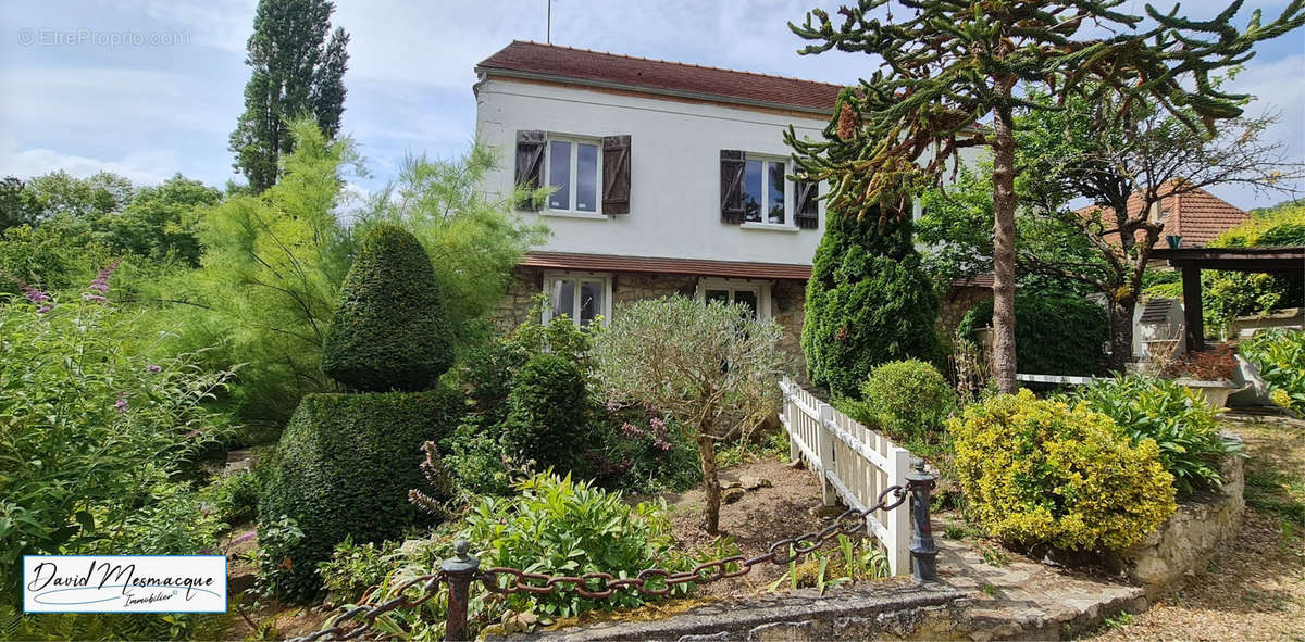 Maison à BRIGNANCOURT