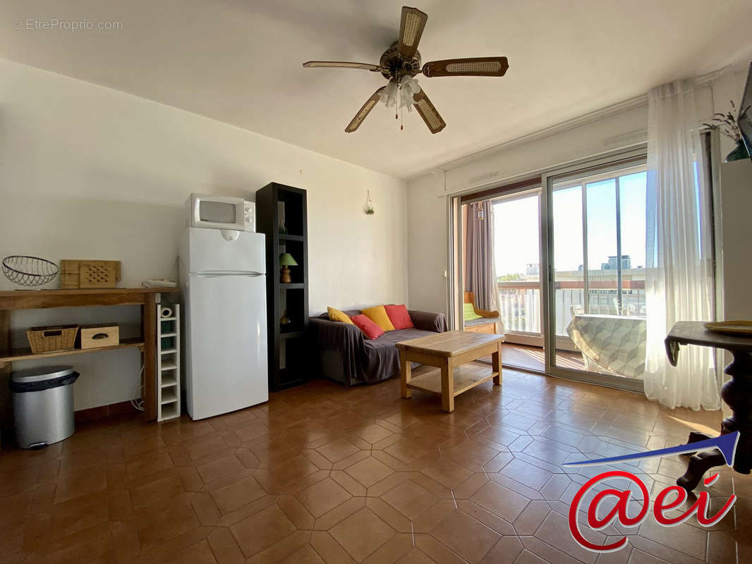 Appartement à SIX-FOURS-LES-PLAGES