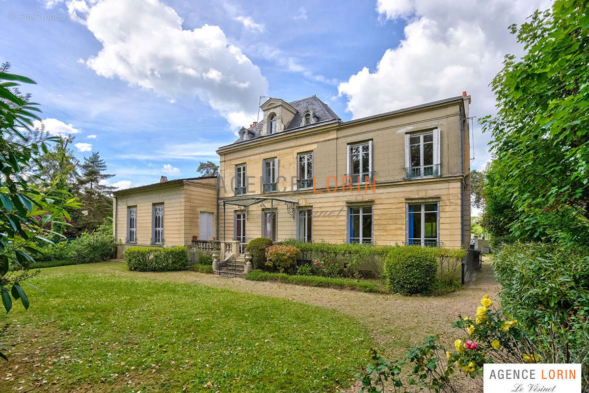 Maison à LE VESINET