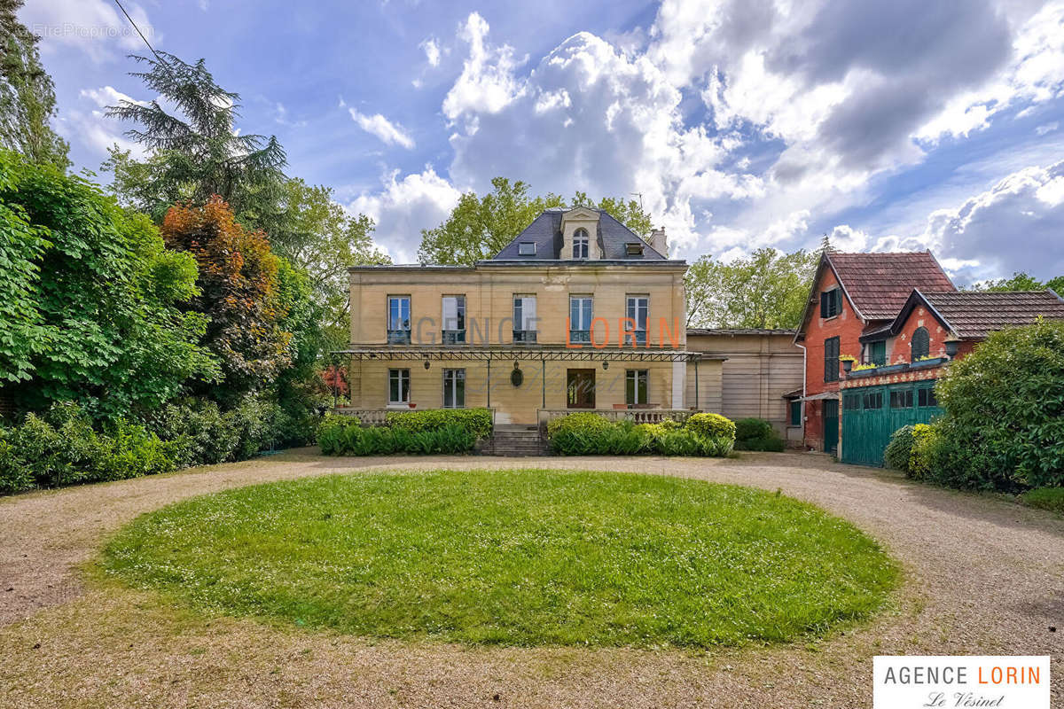 Maison à LE VESINET