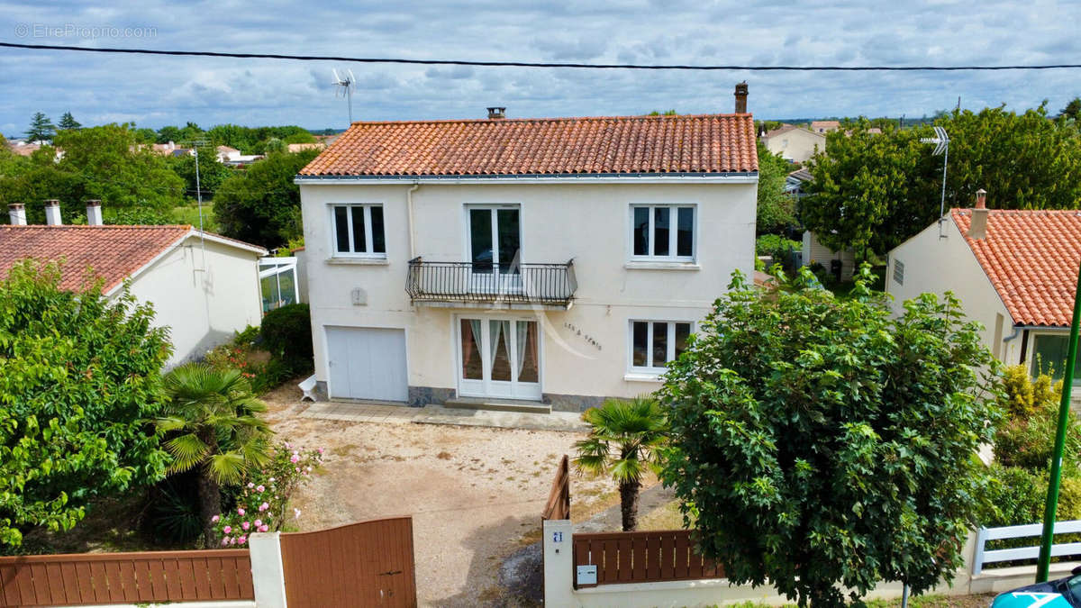 Maison à JARD-SUR-MER