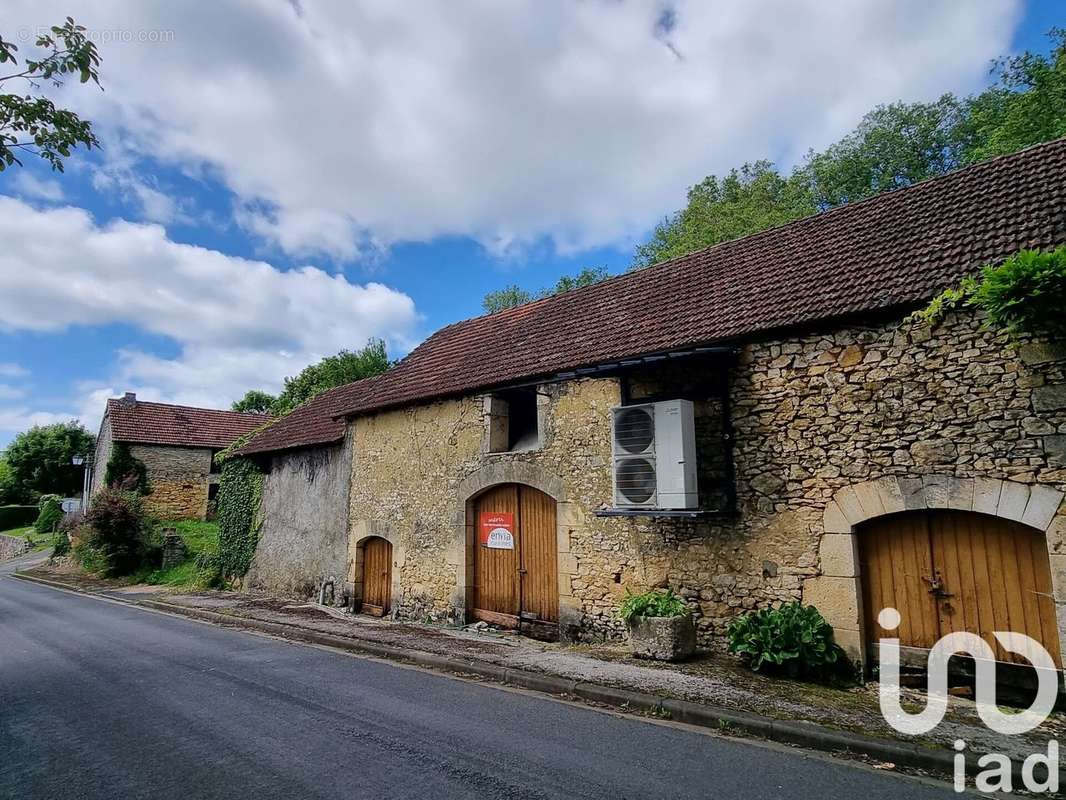 Photo 2 - Maison à LA CASSAGNE