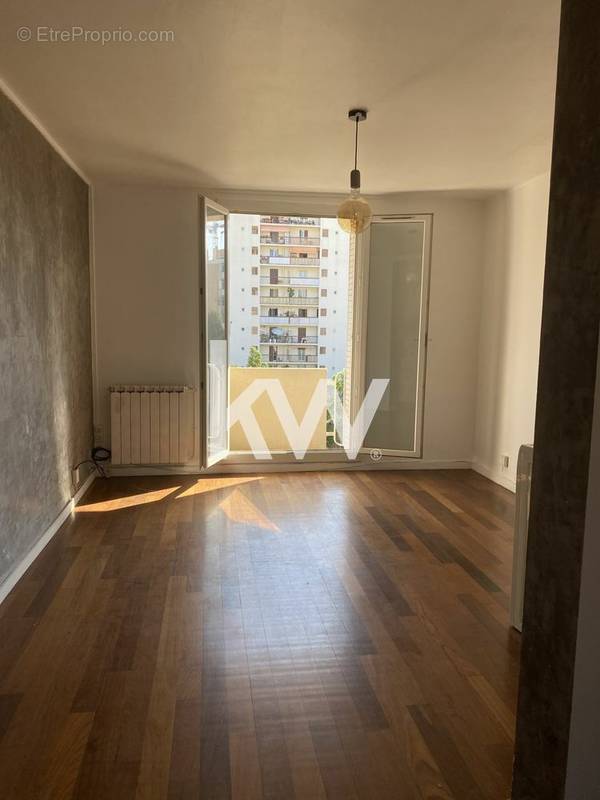 Appartement à MARSEILLE-10E