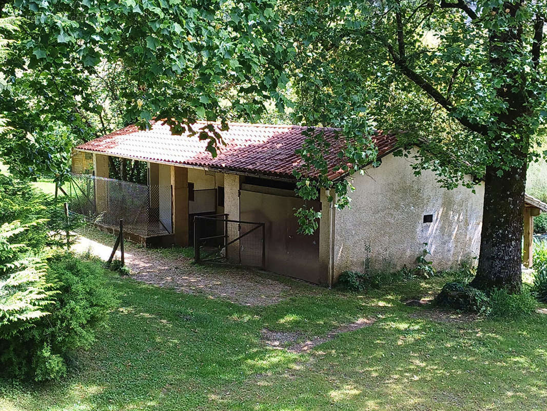 Maison à ASPRIERES