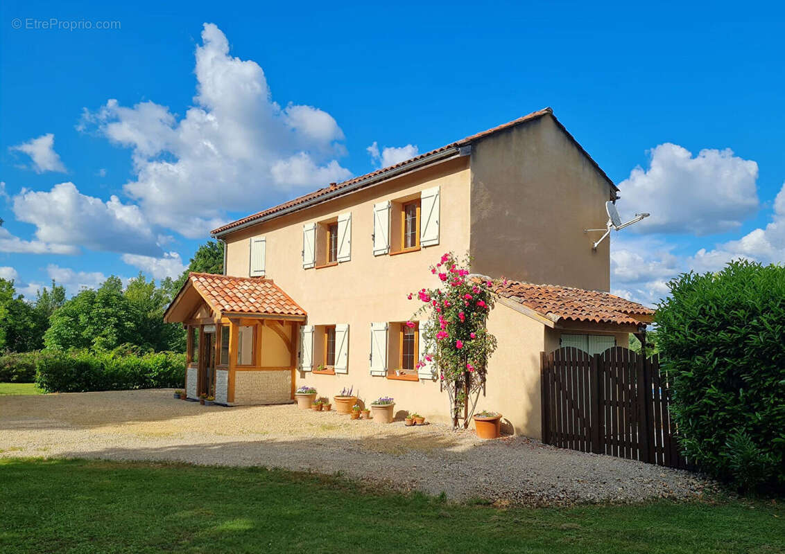 Maison à CAYLUS