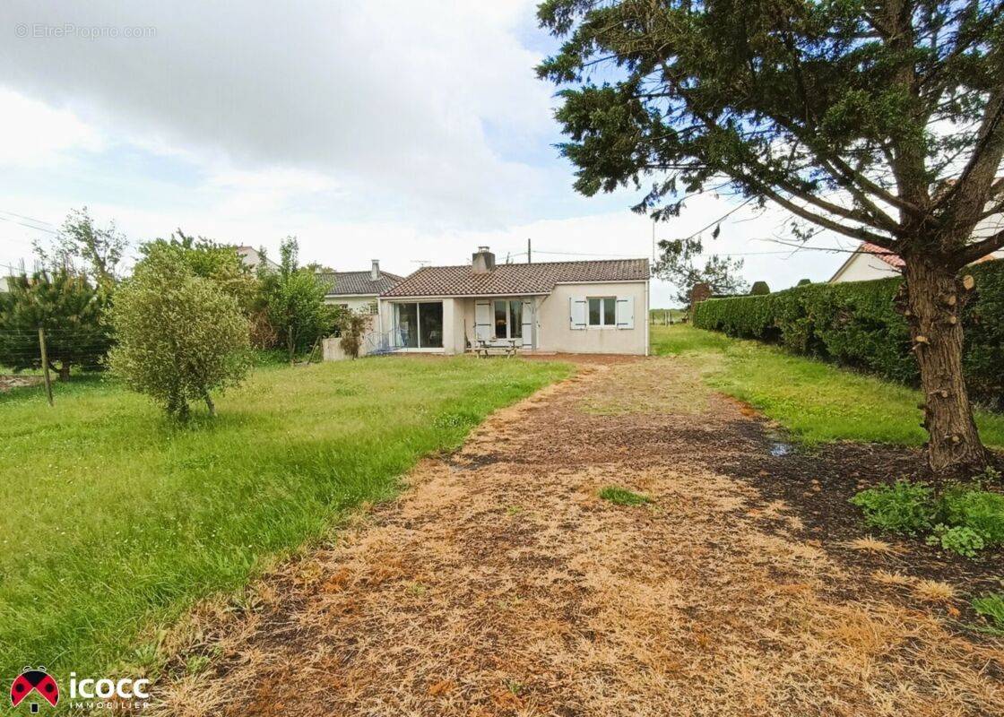 Maison à L&#039;AIGUILLON-SUR-MER