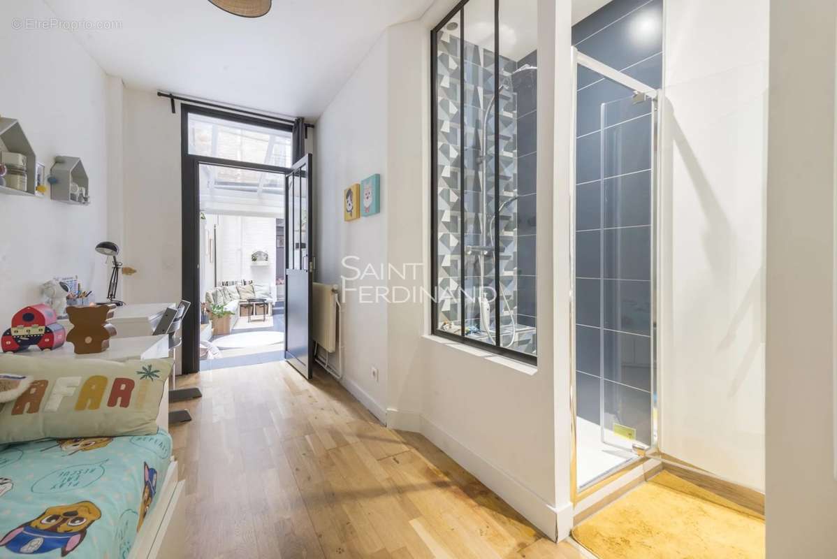 Appartement à BOULOGNE-BILLANCOURT