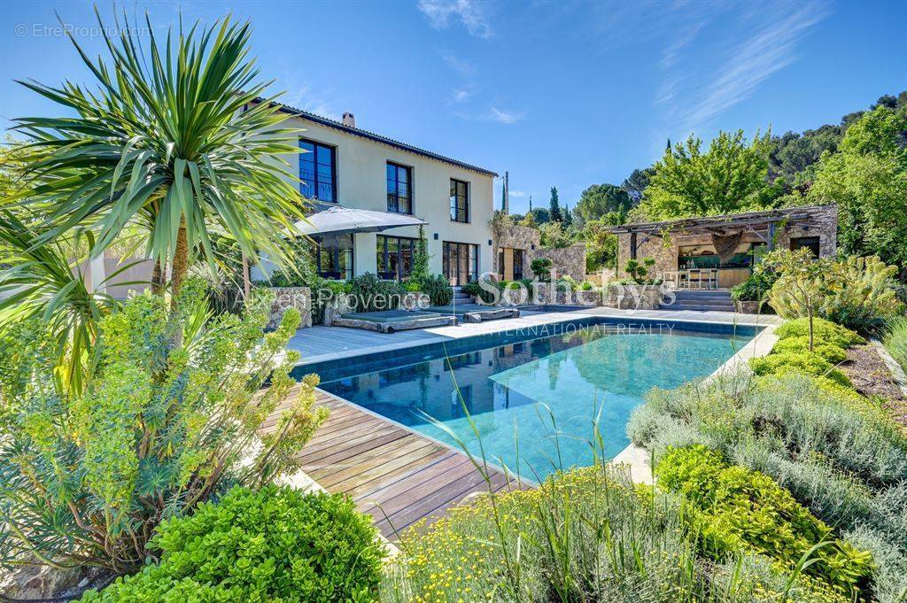 Maison à AIX-EN-PROVENCE