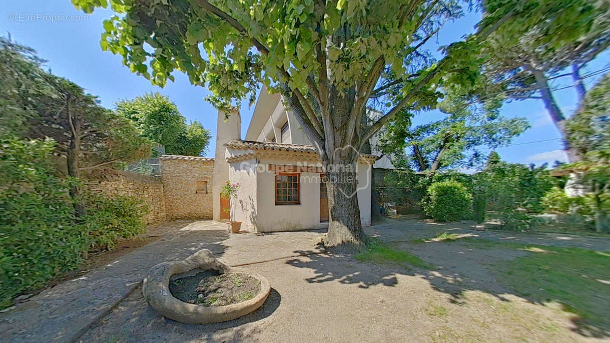 Maison à BAGNOLS-SUR-CEZE