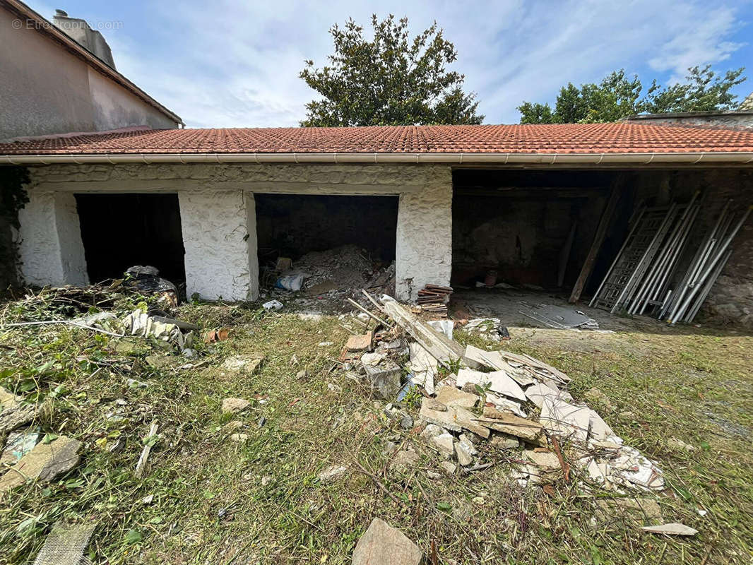 Terrain à MAREIL-EN-FRANCE