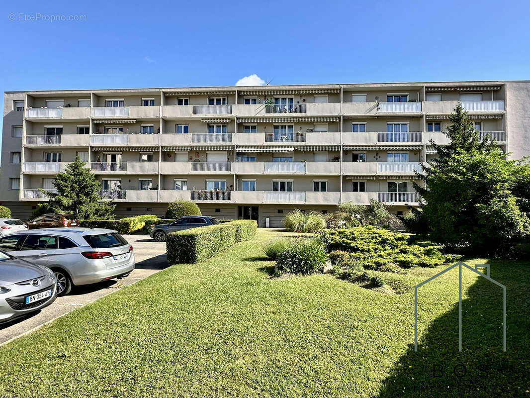 Appartement à SALON-DE-PROVENCE