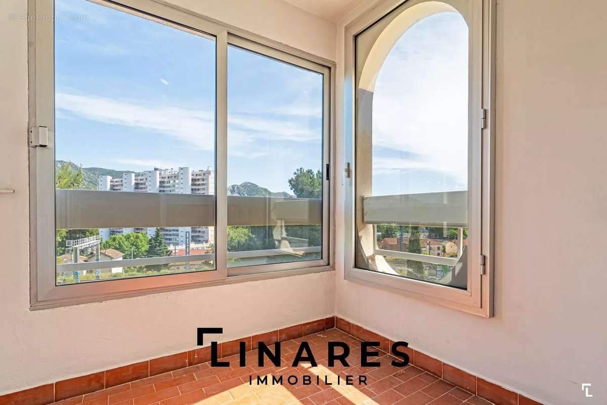 Appartement à MARSEILLE-11E