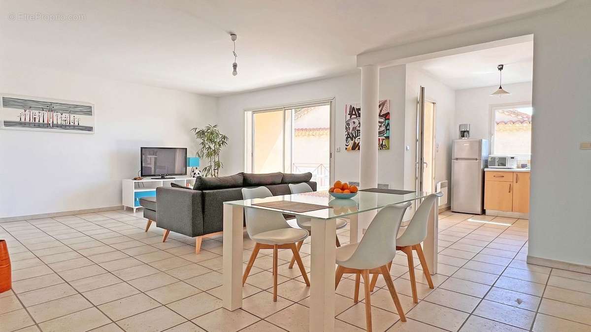 Appartement à HYERES