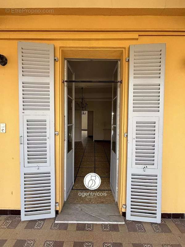 Appartement à NICE