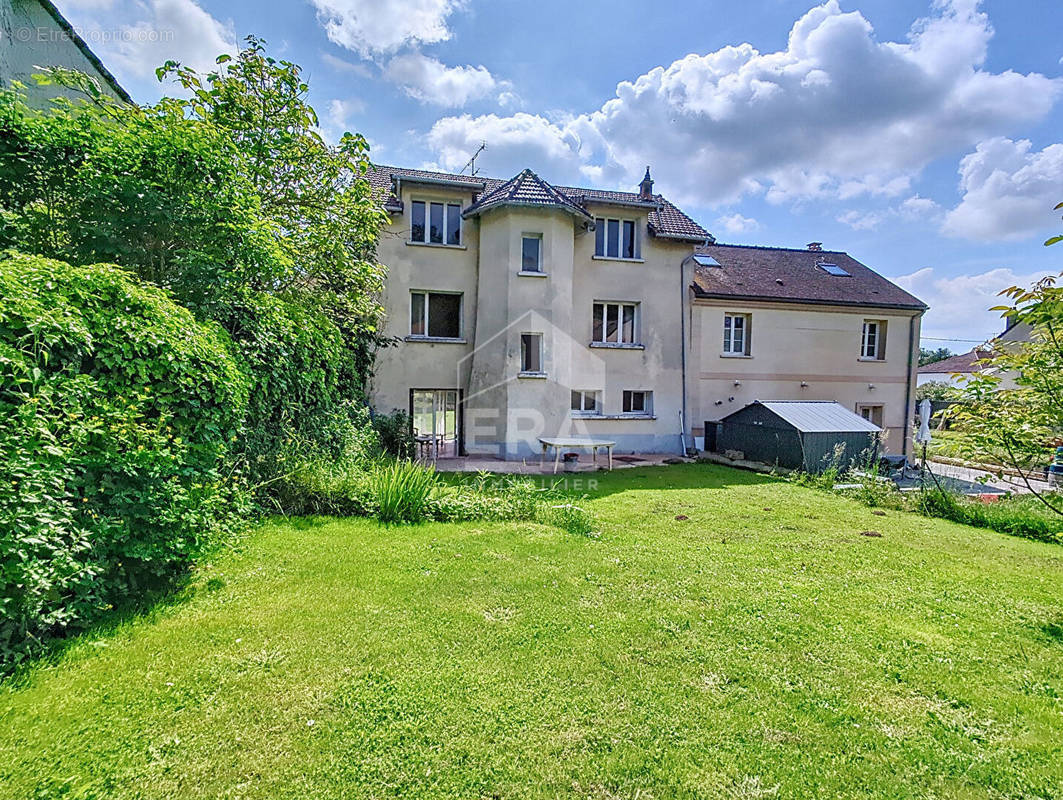 Maison à BELLEFONTAINE