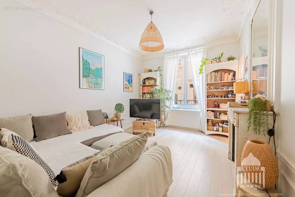 Appartement à PARIS-5E