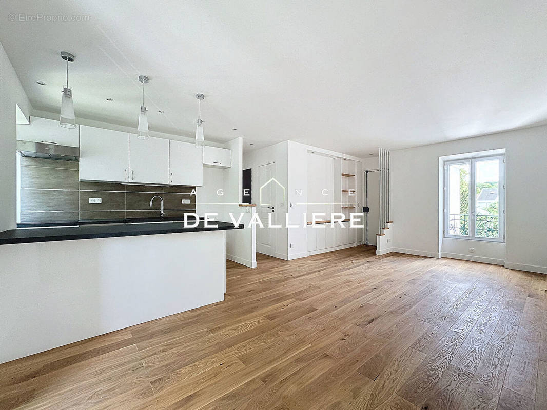 Appartement à RUEIL-MALMAISON