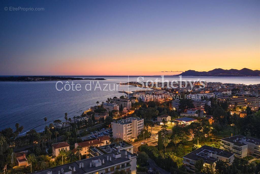 Maison à CANNES