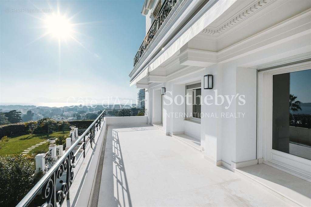 Appartement à CANNES