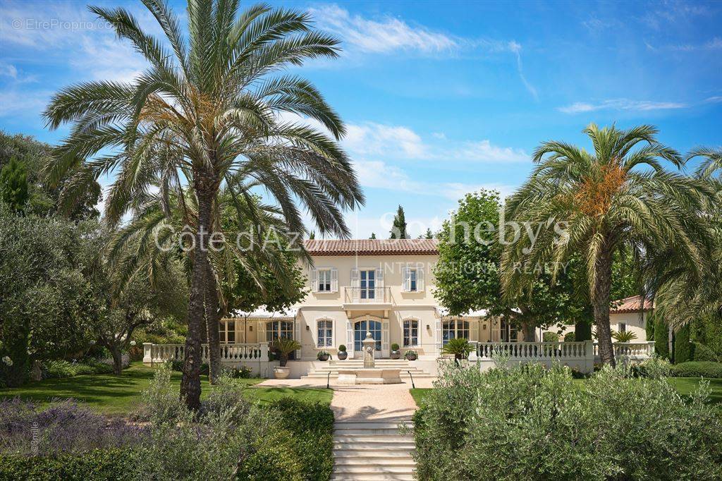 Maison à MOUGINS