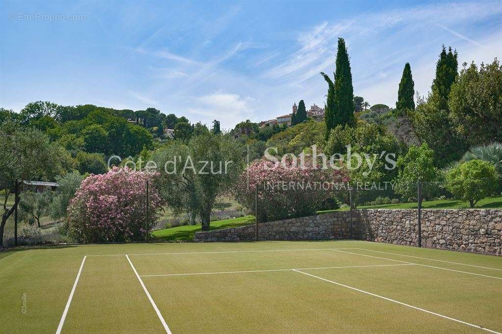 Maison à MOUGINS