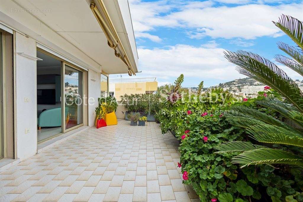 Appartement à CANNES