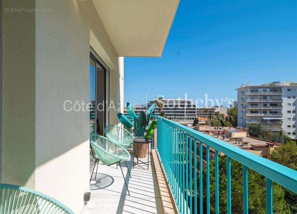 Appartement à CANNES