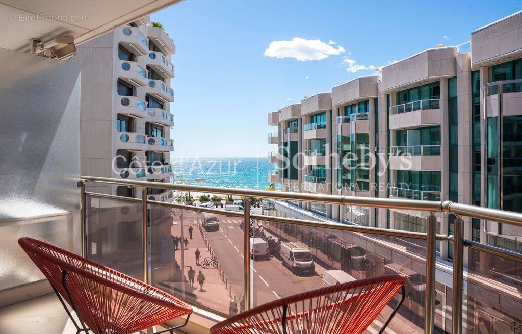 Appartement à CANNES