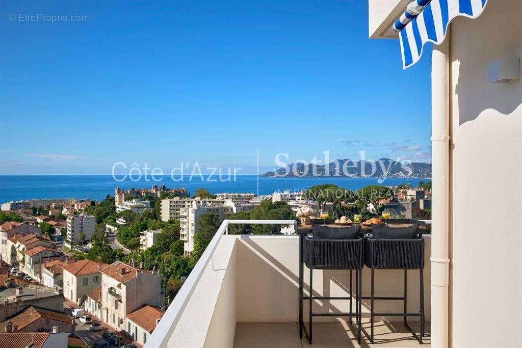 Appartement à CANNES