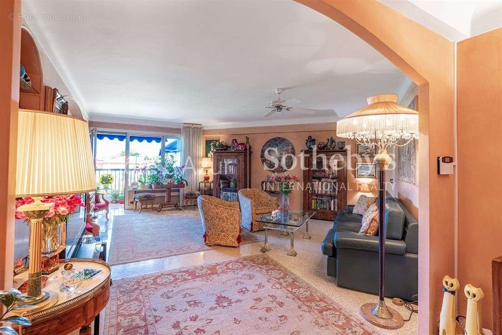 Appartement à SAINT-JEAN-CAP-FERRAT