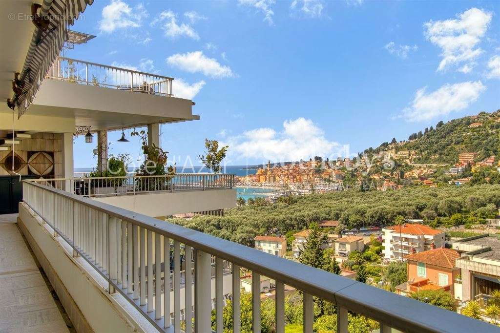 Appartement à MENTON