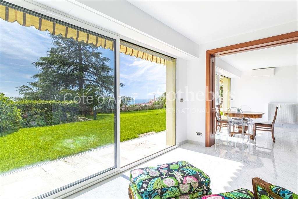 Appartement à MENTON