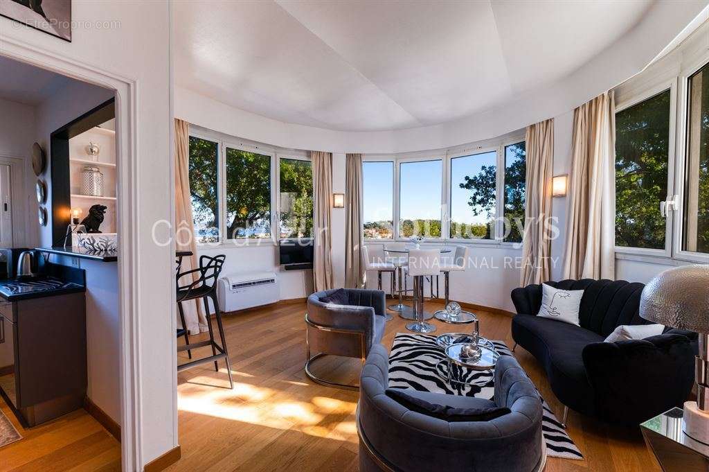 Appartement à SAINT-TROPEZ