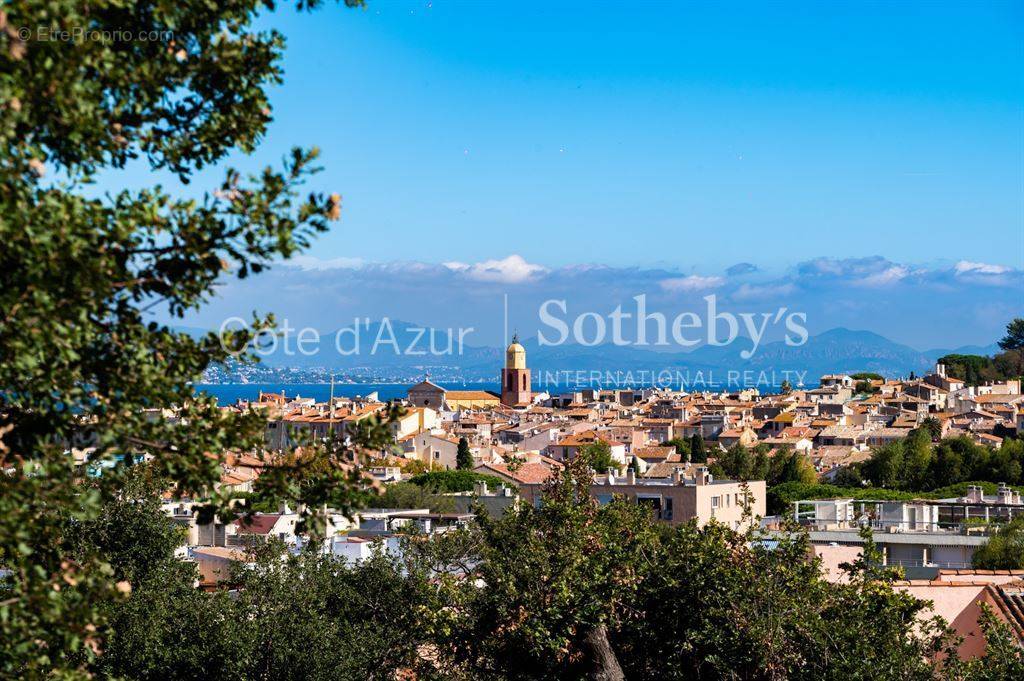 Appartement à SAINT-TROPEZ