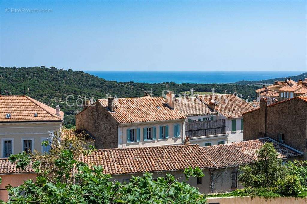 Maison à RAMATUELLE