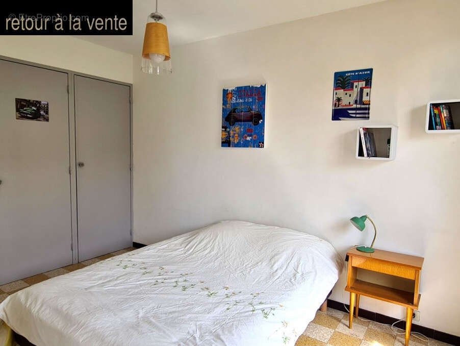 Appartement à MARSEILLE-4E