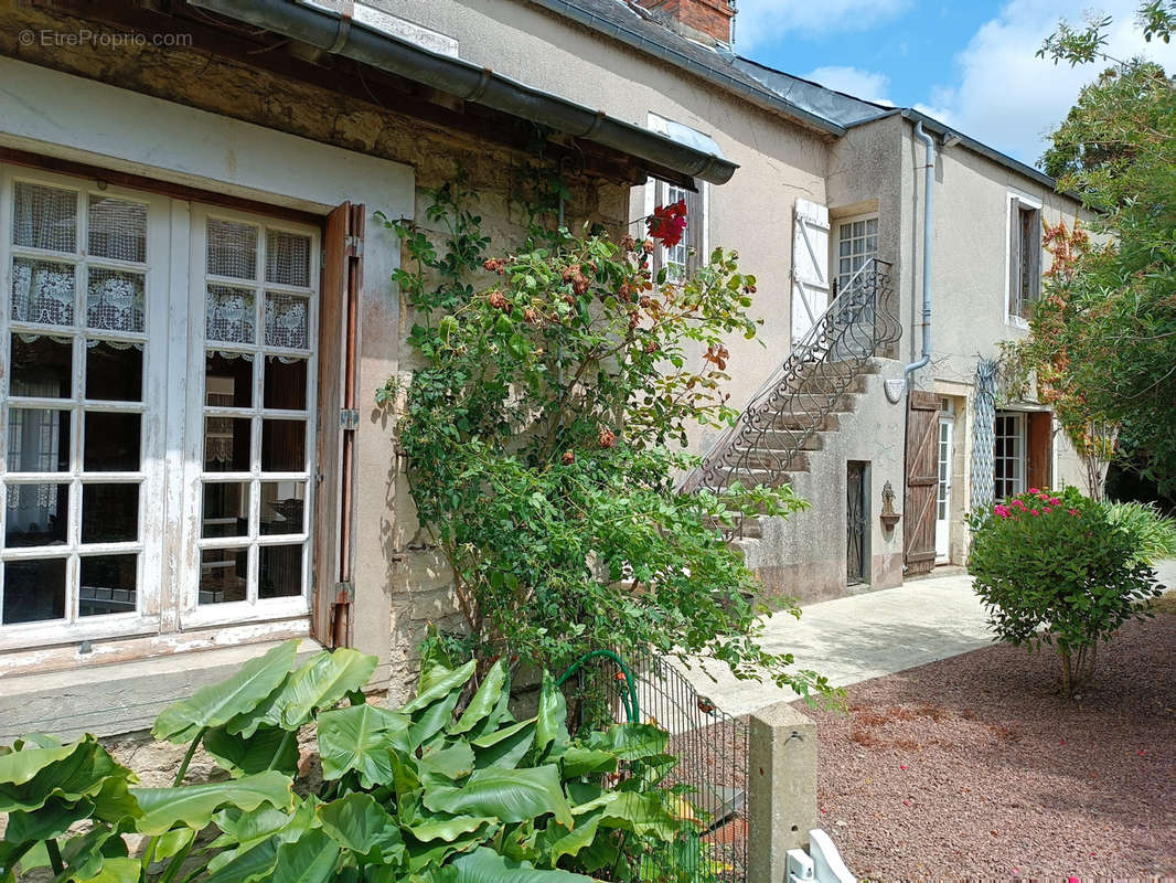 Maison à TREVIERES