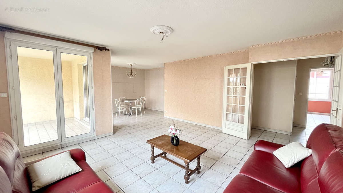 Appartement à VILLEURBANNE