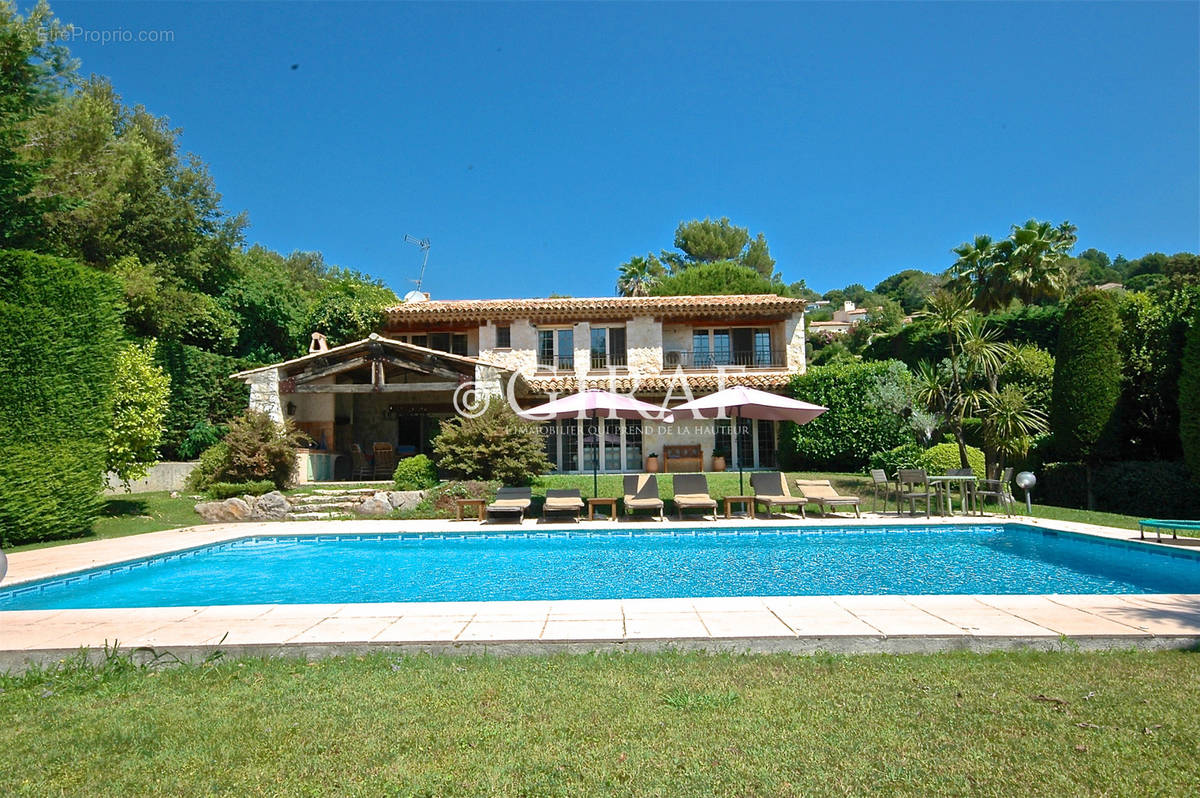 Maison à LA COLLE-SUR-LOUP