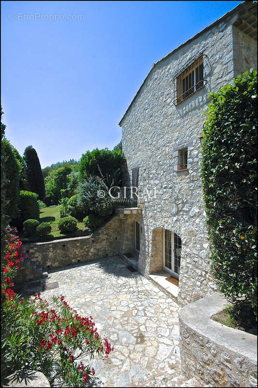 Maison à LA COLLE-SUR-LOUP