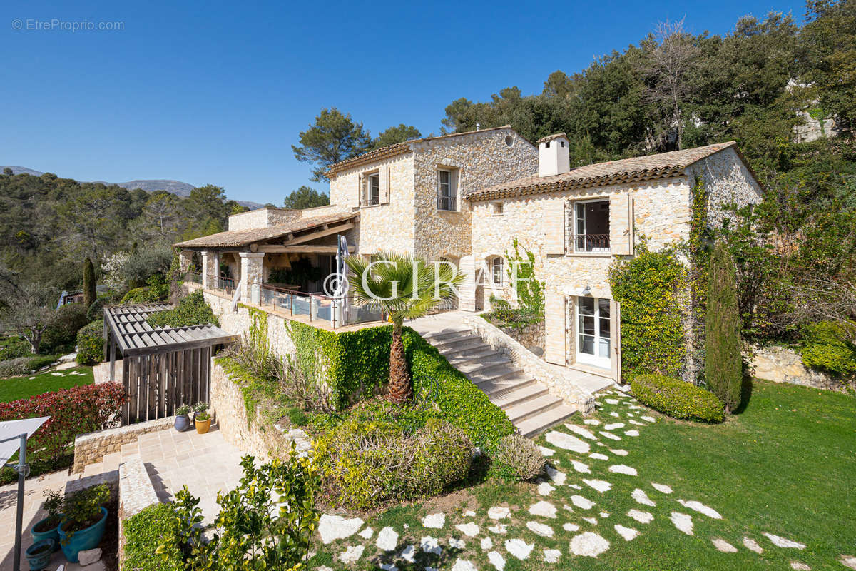 Maison à LA COLLE-SUR-LOUP