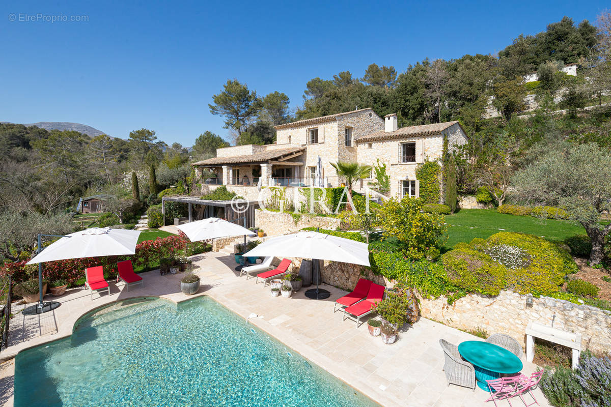 Maison à LA COLLE-SUR-LOUP