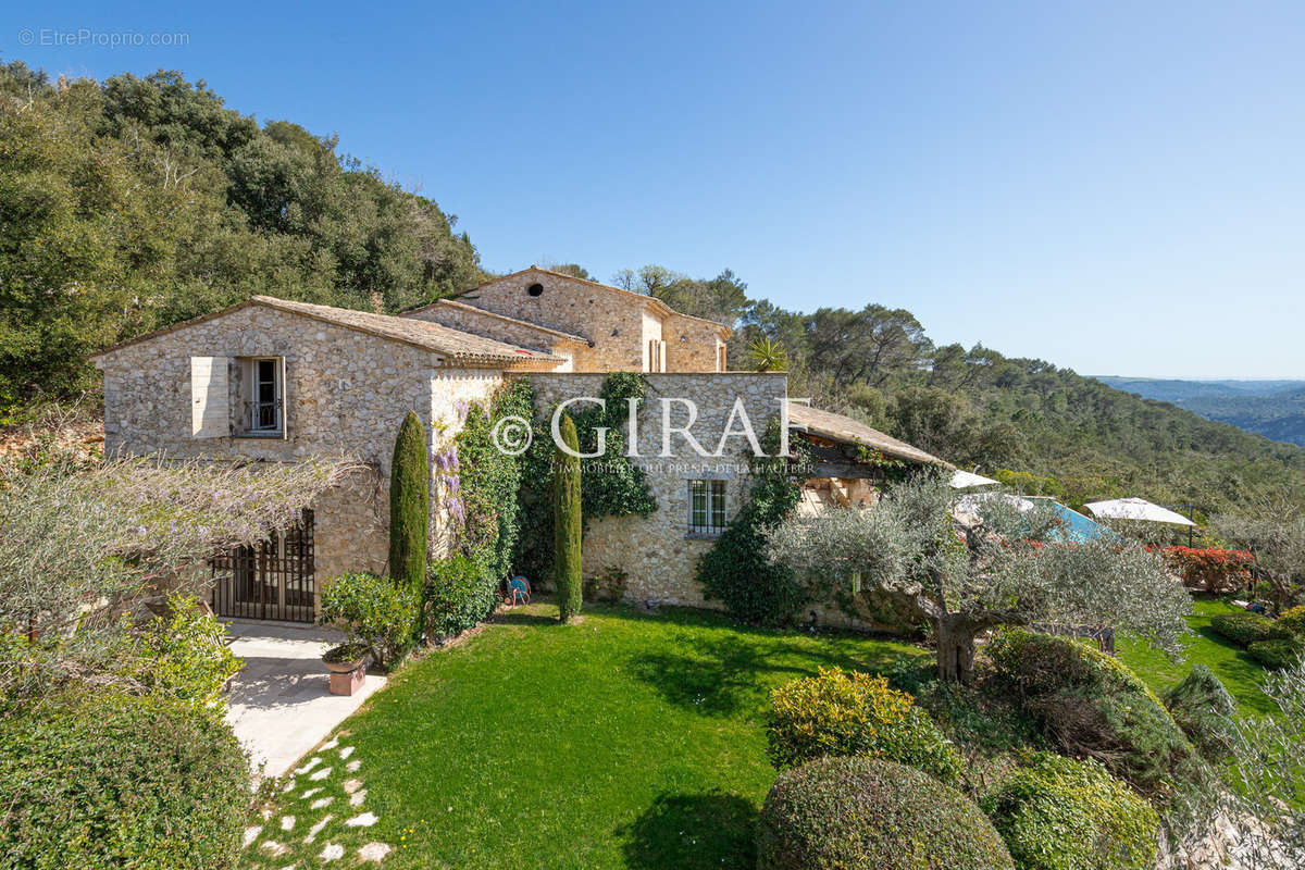 Maison à LA COLLE-SUR-LOUP