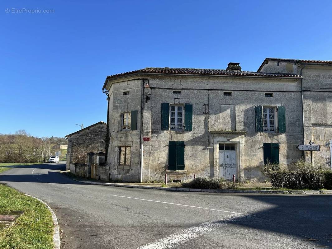 Maison à MAREUIL