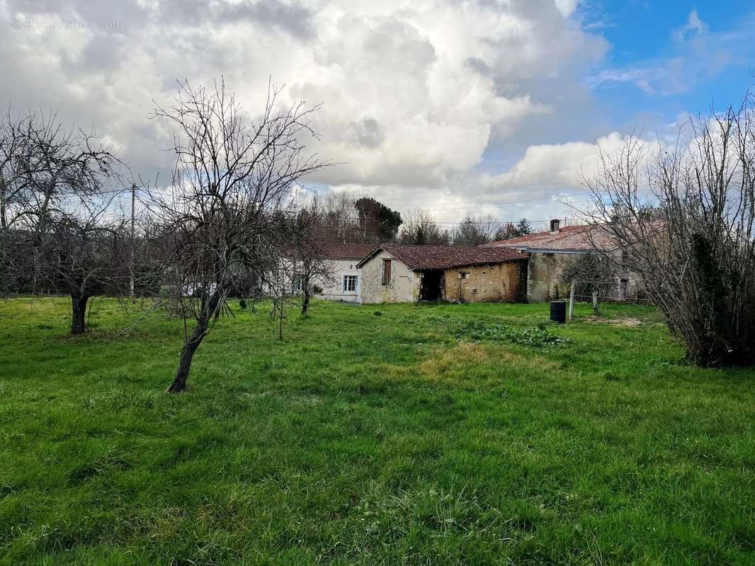 Maison à RIBERAC